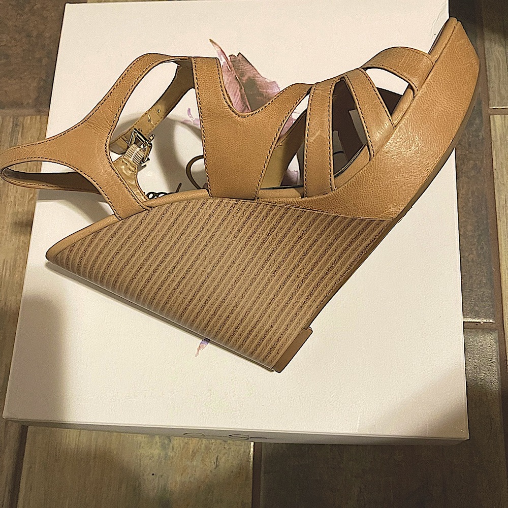 Jessica Simpson Wedges